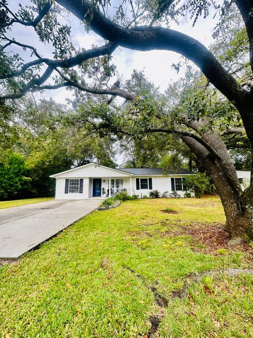 1532 W Robinhood Dr, Charleston, SC, 29407-5829 | Card Image