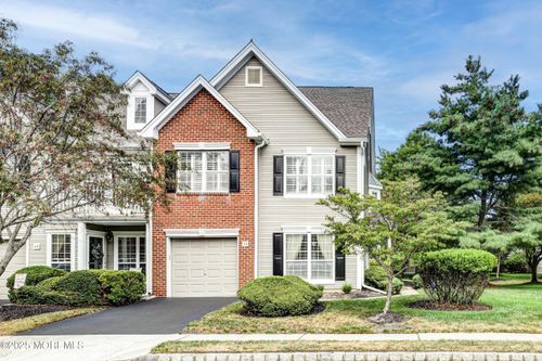 38 Tanya Cir, Ocean, NJ, 07712-7921 | Card Image