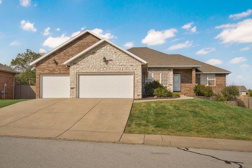 905 N 21st Ave, Ozark, MO, 65721-6727 | Card Image