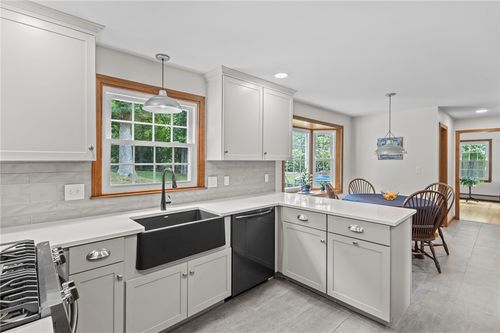 157 Tara Ln, Woonsocket, RI, 02895-3950 | Card Image