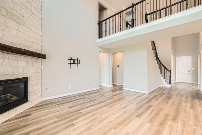 Living Room | Image 4