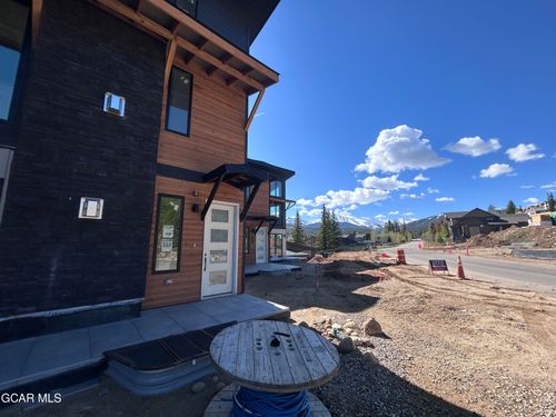 454 Lions Gate Dr, Winter Park, CO, 80482-5112 | Card Image