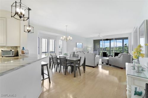 apt-301-7687 Pebble Creek Cir, NAPLES, FL, 34108-6594 | Card Image
