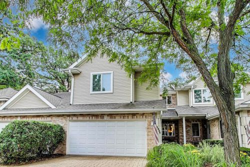 1604 Park Ridge Pt, Park Ridge, IL, 60068-1303 | Card Image