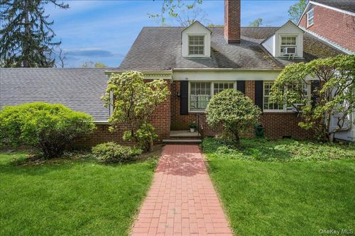 29-645 N Broadway, Hastings On Hudson, NY, 10706-1061 | Card Image