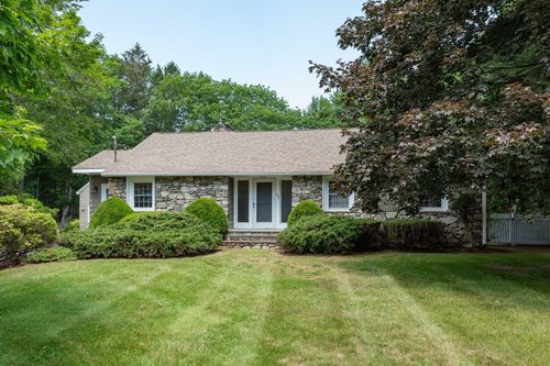 469 Central Rd, Rye, NH, 03870-2529 | Card Image