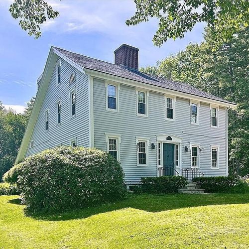 327 South St, Gorham, ME, 04038-1939 | Card Image