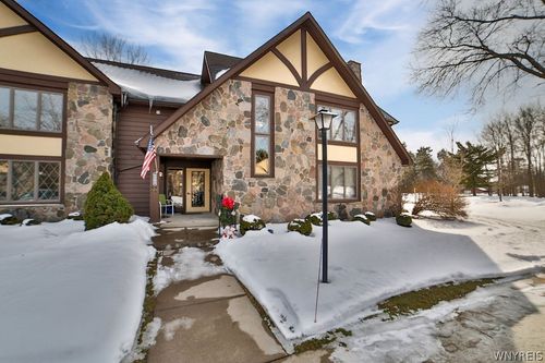 g-5293 Chestnut Ridge Road, Orchard Park, NY, 14127 | Card Image