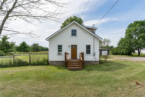 13051 State Route 3, Sackets Harbor, NY, 13685-3103 | Card Image