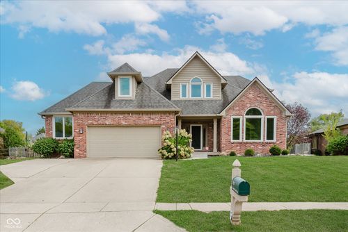 7237 Lakeside Woods Dr, Indianapolis, IN, 46278-1660 | Card Image