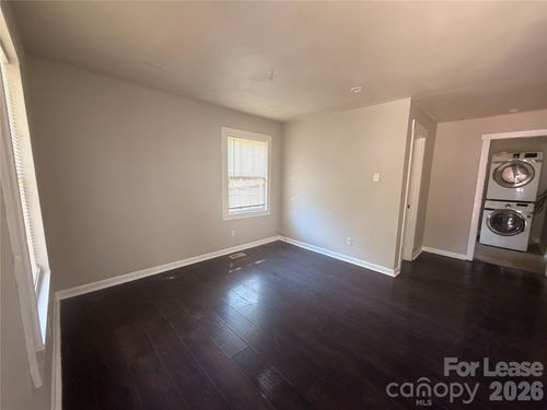 1-825 Rodey Ave, Charlotte, NC, 28206-1843 | Card Image