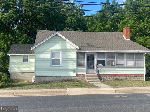 1101 W 6th St, LAUREL, DE, 19956-1380 | Card Image