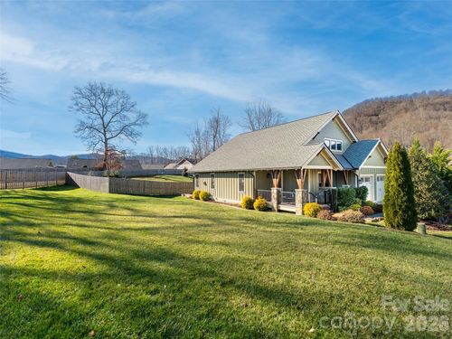6 Starwood Valley Trl, Arden, NC, 28704-1146 | Card Image