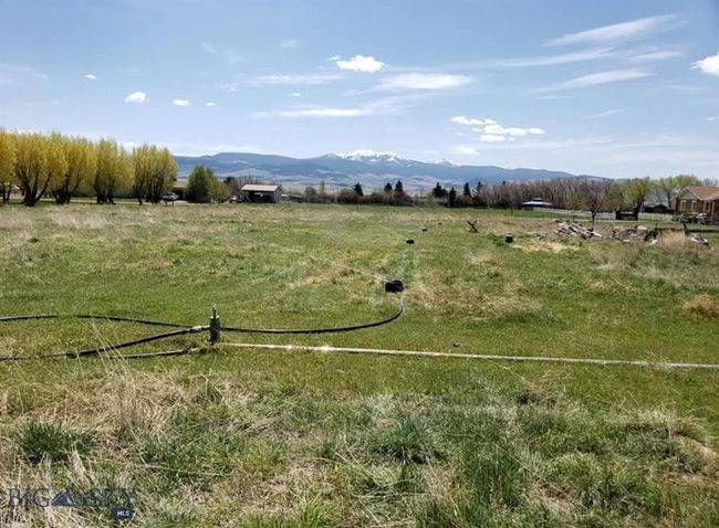 77 First Rd, House other with 5 bedrooms, 3 bathrooms and null parking in Whitehall MT | Image 6