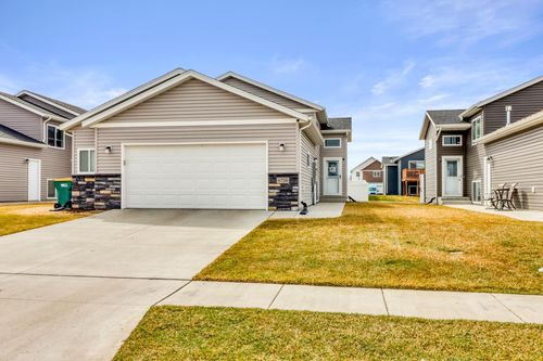 6726 69th Ave S, Horace, ND, 58047-9581 | Card Image