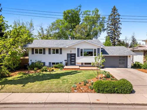 3740 43a Ave, Red Deer, AB, T4N3G3 | Card Image
