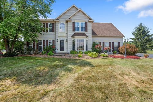 7651 Haylage Cir, Lysander, NY, 13027-8451 | Card Image