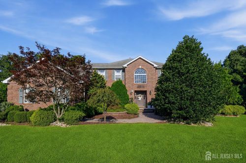 2 Butternut Ln, Monroe, NJ, 08831-4438 | Card Image