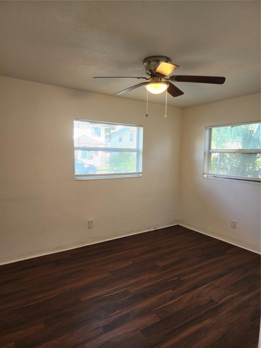 Residential Lease in ST PETERSBURG 4