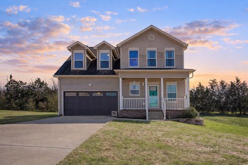 1901 Sheffield Ln, Columbia, TN, 38401-6860 | Card Image