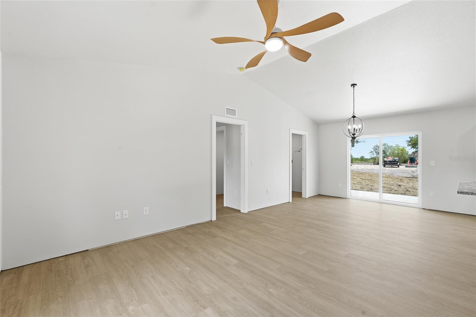 Residential in ARCADIA 4