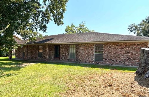 3142 Main St, Port Allen, LA, 70767-4024 | Card Image