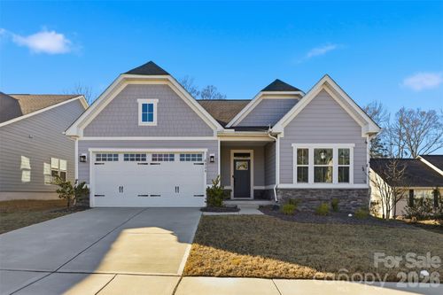 6334 Cambridge Dr, Harrisburg, NC, 28075-9519 | Card Image