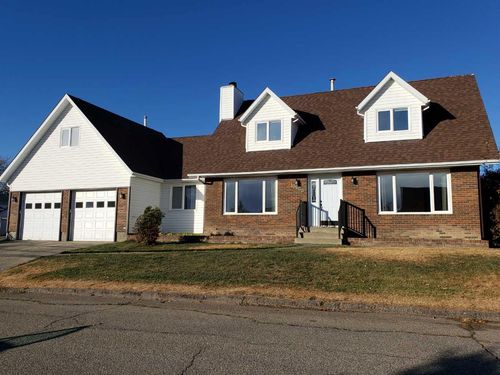 {{alt}} | Card Image