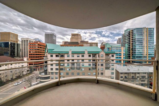 904 - 804 3 Avenue Sw, Home with 2 bedrooms, 2 bathrooms and 1 parking in Calgary AB | Image 20