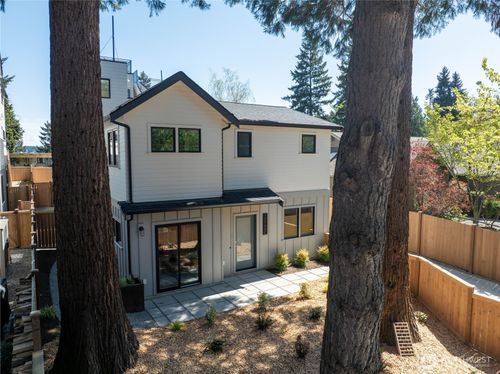 c-13540 39th Avenue Ne, Seattle, WA, 98125 | Card Image