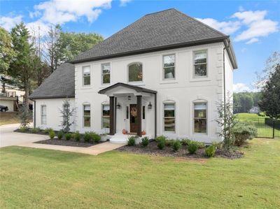 4626 Windsor Drive, House other with 4 bedrooms, 3 bathrooms and 2 parking in Flowery Branch GA | Image 3