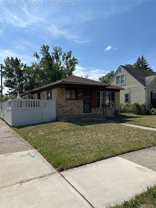 20401 Tireman St, Detroit, MI, 48228-2801 | Card Image