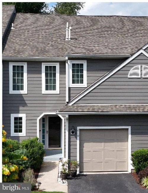 410 W Village Ln, CHADDS FORD, PA, 19317-7321 | Card Image