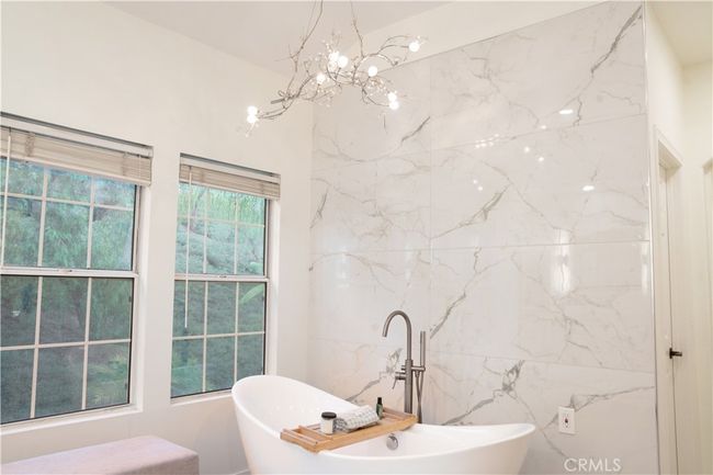 27153 Woodbluff Rd, House other with 5 bedrooms, 5 bathrooms and 3 parking in Laguna Hills CA | Image 21