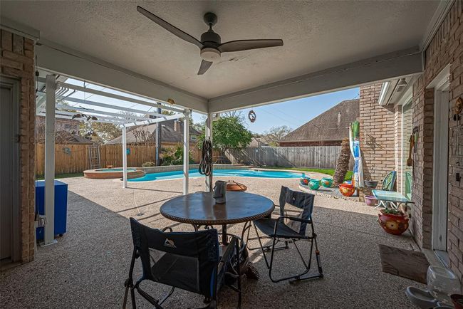 5803 Slashwood Ln, House other with 4 bedrooms, 4 bathrooms and 3 parking in Spring TX | Image 44