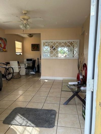 12410 E Randall Park Dr, House other with 3 bedrooms, 1 bathrooms and null parking in Miami FL | Image 2