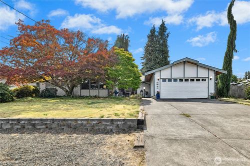 8826 Cascadia Avenue, Everett, WA, 98208 | Card Image