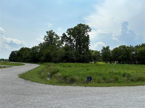 4649 Ashlyn Dr, Pocahontas, IL, 62275-1751 | Card Image
