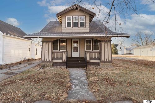 406 4th St, Griswold, IA, 51535-8010 | Card Image