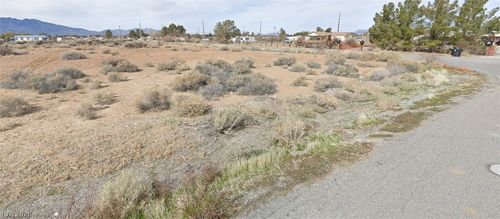 6160 Surrey Ln, Pahrump, NV, 89048 | Card Image