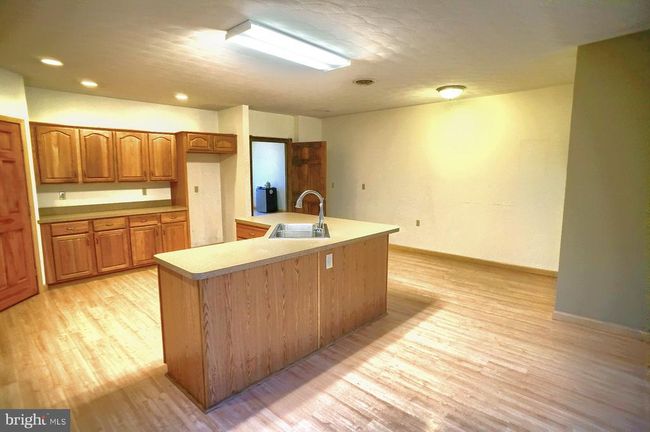 278 S Mountain Blvd, House other with 3 bedrooms, 2 bathrooms and null parking in MOUNTAIN TOP PA | Image 7