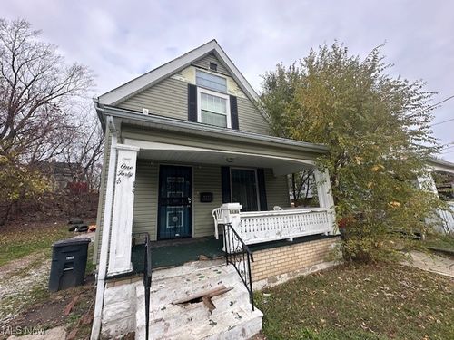 147 W Crosier Street, Akron, OH, 44311 | Card Image