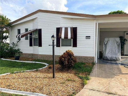 3062 Artesian Ln, NORTH FORT MYERS, FL, 33917-1528 | Card Image