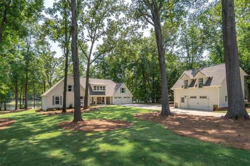 200 Whitney St, Eatonton, GA, 31024-5734 | Card Image