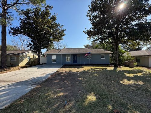 32730 Blossom Ln, LEESBURG, FL, 34788-3931 | Card Image