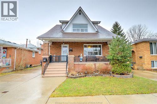 1585 Alexis Rd, Windsor, ON, N8Y4P1 | Card Image