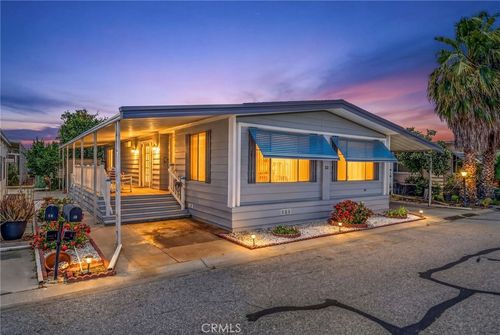 32-5001 W Florida Ave, Hemet, CA, 92545-3809 | Card Image