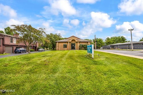 1240 Crescent Heights Rd, Marion, OH, 43302-6408 | Card Image