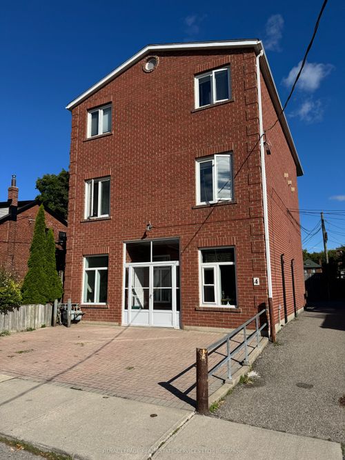 2-4 Harshaw Ave, Toronto, ON, M6S1X8 | Card Image