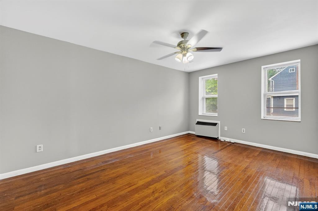 Residential in Newark 4